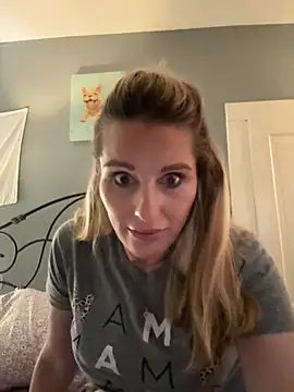 BaddieBossXX2 online show from 11.16.25