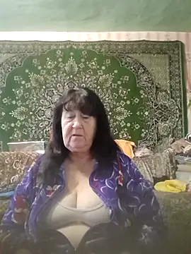 CrystalLime6411 online show from 10.17.25