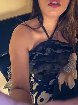 Snapshot of sexy-sukriti chatting on 12.05.25 sexy-sukriti online show from 12.05.25