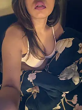 Snapshot of sexy-sukriti chatting on 01.11.26 sexy-sukriti online show from 01.11.26