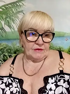 VioletSweet5566 online show from 04.28.26