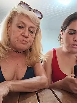Snapshot of Belladama61 chatting on 06.17.26 Belladama61 online show from 06.17.26