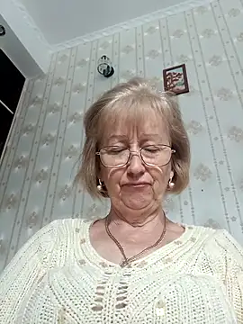 AlikaSwan5821 online show from 10.11.25