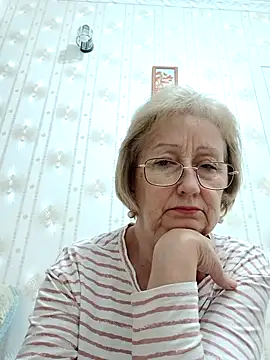 AlikaSwan5821 online show from 11.11.25