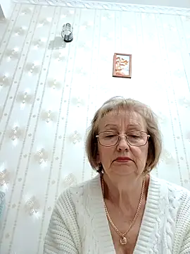 AlikaSwan5821 online show from 12.04.25