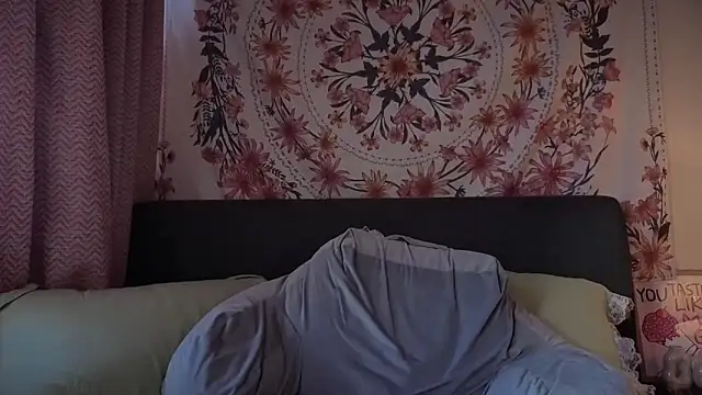 Snapshot of Daisyxoxo_ chatting on 03.13.26 Daisyxoxo online show from 03.13.26