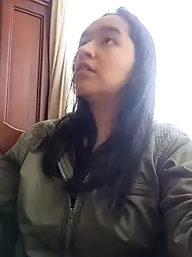 Snapshot of Williams_Hera chatting on 09.24.25 Williams Hera online show from 09.24.25
