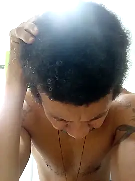 moreno25centimetro online show from 11.27.25