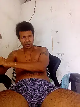 Snapshot of moreno25centimetro chatting on 02.25.26 moreno25centimetro online show from 02.25.26