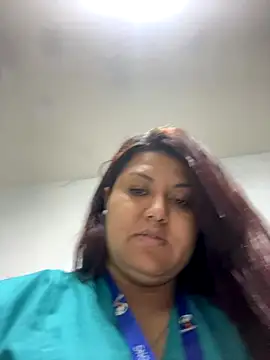 Snapshot of naomy26 chatting on 10.10.25 naomy26 online show from 10.10.25