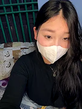 Snapshot of Samcutes chatting on 12.20.25 Samcutes online show from 12.20.25