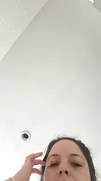 Snapshot of bibi_perigoBr chatting on 10.26.25 bibi perigoBr online show from 10.26.25