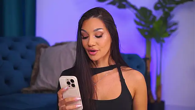 NinaSolenne online show from 03.12.26