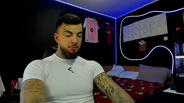 Chrisjordan66 online show from 12.15.25