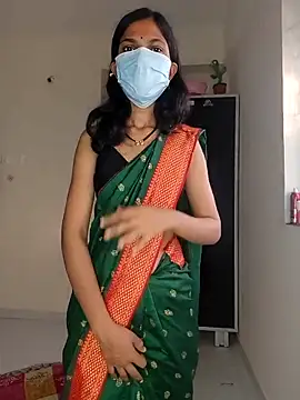 Shivani2002 online show from 05.20.26