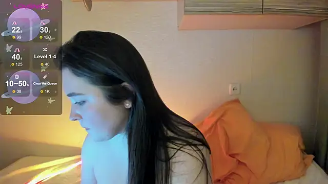 Alice next door online show from 12.22.25