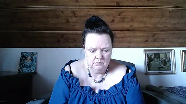 TiffanyMature online show from 04.29.26