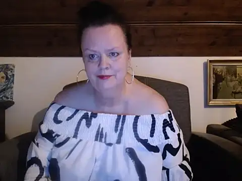 TiffanyMature online show from 06.27.26