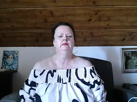 TiffanyMature online show from 07.21.26