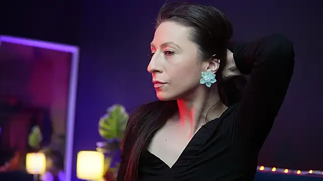 RubyRosa online show from 04.28.26