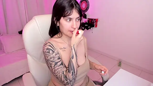 kurito  online show from 10.12.25