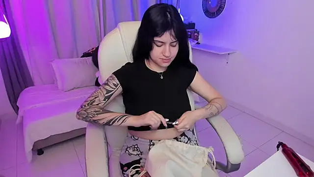 kurito  online show from 11.17.25