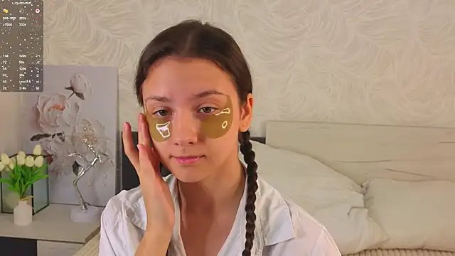 Snapshot of GiseleLamos chatting on 09.23.25 GiseleLamos online show from 09.23.25