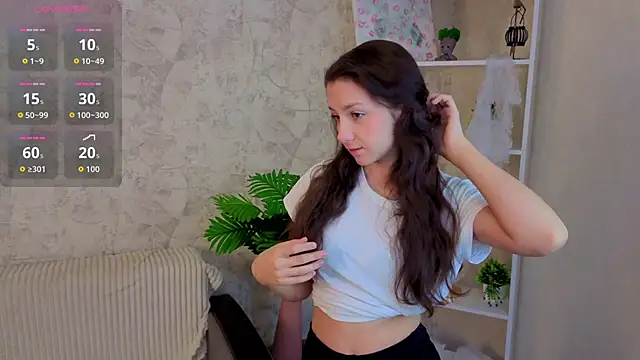 Snapshot of GiseleLamos chatting on 11.19.25 GiseleLamos online show from 11.19.25