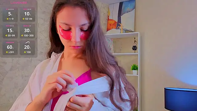 Snapshot of GiseleLamos chatting on 11.30.25 GiseleLamos online show from 11.30.25