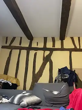 Snapshot of Toto-pika chatting on 03.09.26 Toto-pika online show from 03.09.26