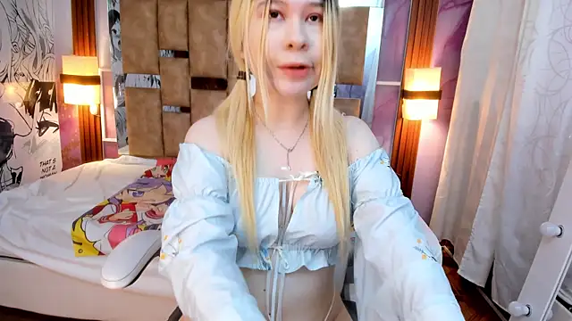 Melody Lolii online show from 09.29.25