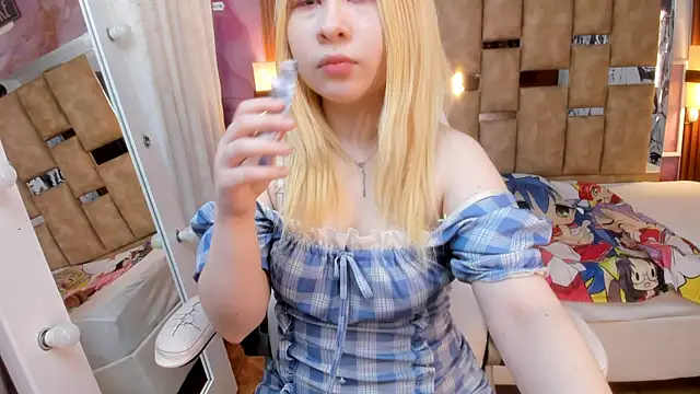 Melody Lolii online show from 01.15.26