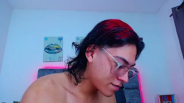 dirty model online show from 10.12.25