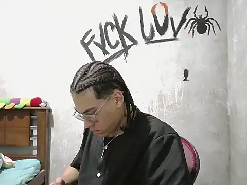 dirty model online show from 03.09.26