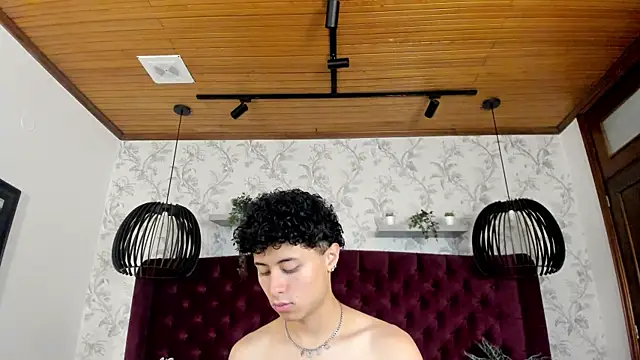 Snapshot of NoahDupont chatting on 09.27.25 NoahDupont online show from 09.27.25