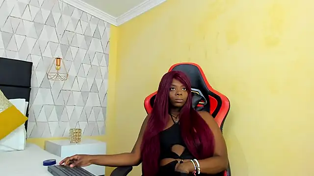 OliviaGarciaa online show from 11.30.25