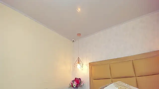 MELISSAROUGE online show from 04.29.26