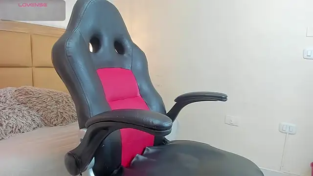 MELISSAROUGE online show from 05.23.26