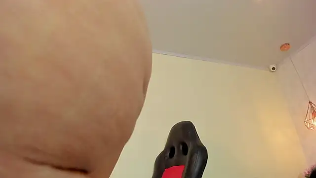 MELISSAROUGE online show from 06.18.26