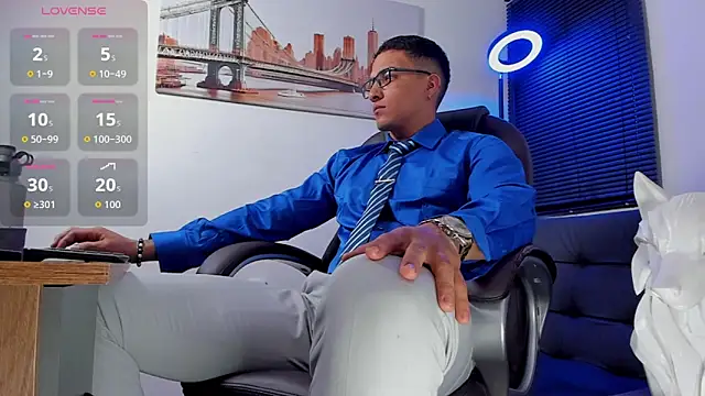 Snapshot of Dash_Bukoski chatting on 09.17.25 Dash Bukoski online show from 09.17.25