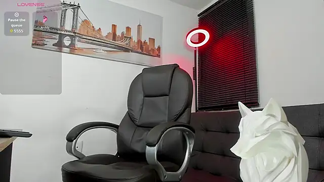 Snapshot of Dash_Bukoski chatting on 09.19.25 Dash Bukoski online show from 09.19.25