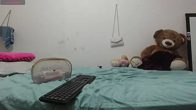 toxic sweet  online show from 02.10.26