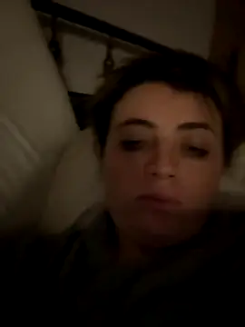 Snapshot of M1l3yD3w chatting on 11.29.25 M1l3yD3w online show from 11.29.25