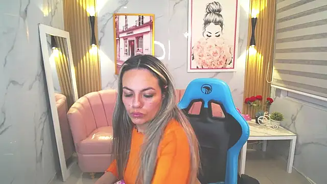 Jade Jones a online show from 09.19.25