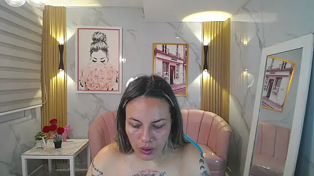 Jade Jones a online show from 11.21.25