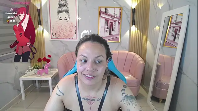 Jade Jones a online show from 12.16.25