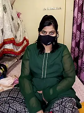 Snapshot of reena502 chatting on 11.10.25 reena502 online show from 11.10.25