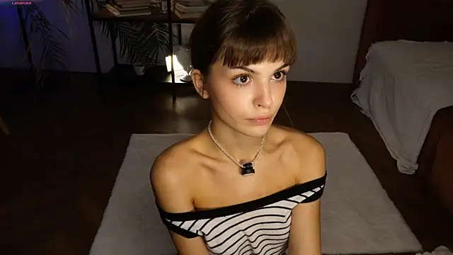 Eva Zill online show from 09.26.25