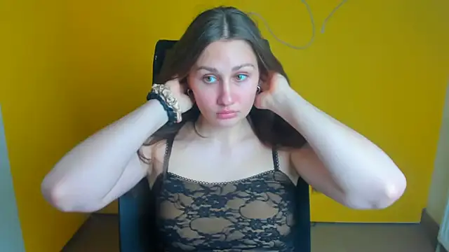 Stefanie Sweet online show from 04.23.26