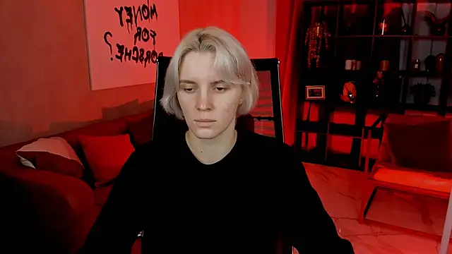 Snapshot of BethanyCloud chatting on 09.11.25 BethanyCloud online show from 09.11.25